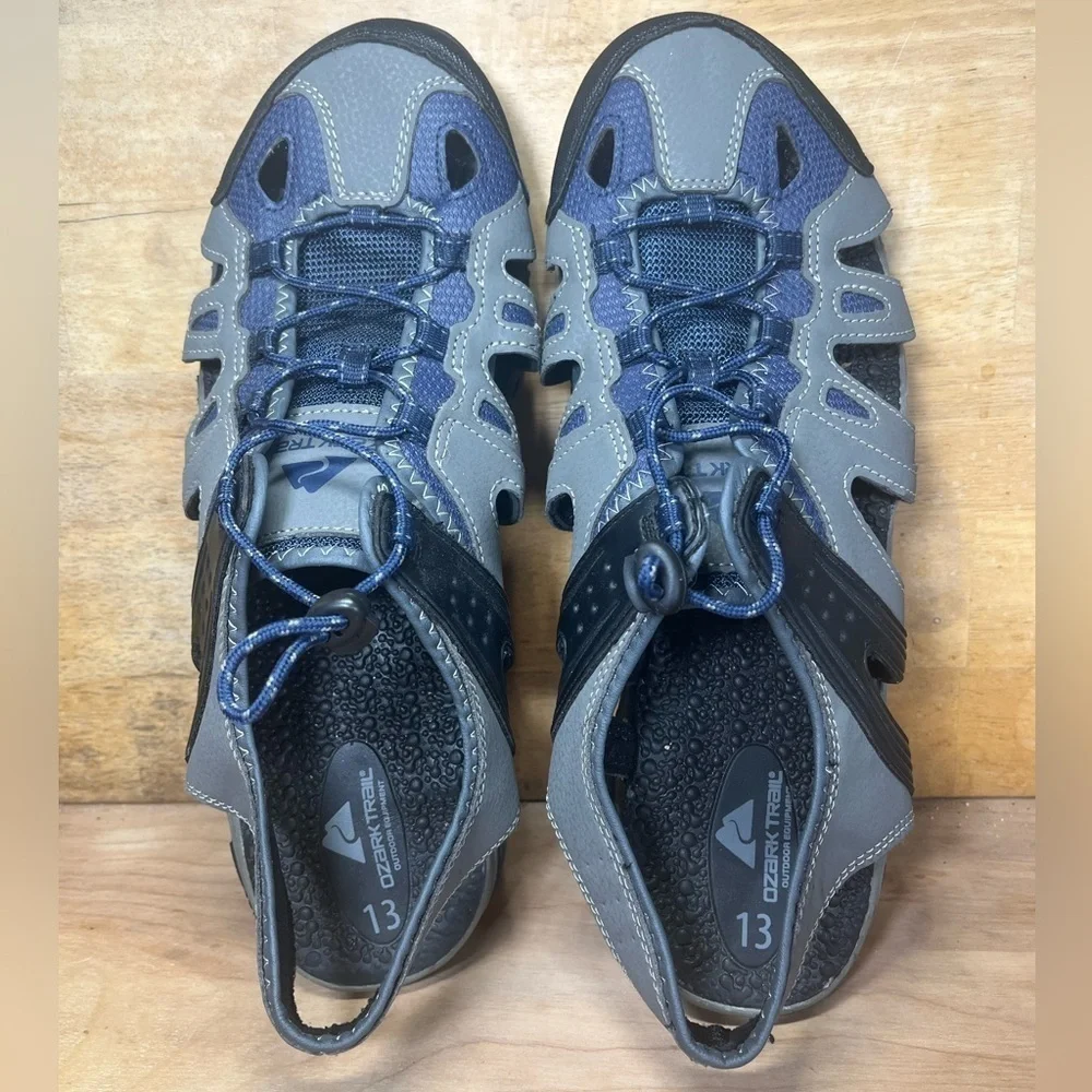 Ozark Trail Mens Size 13 Faux Leather Closed Toe Outdoor Sandals Gray Blue